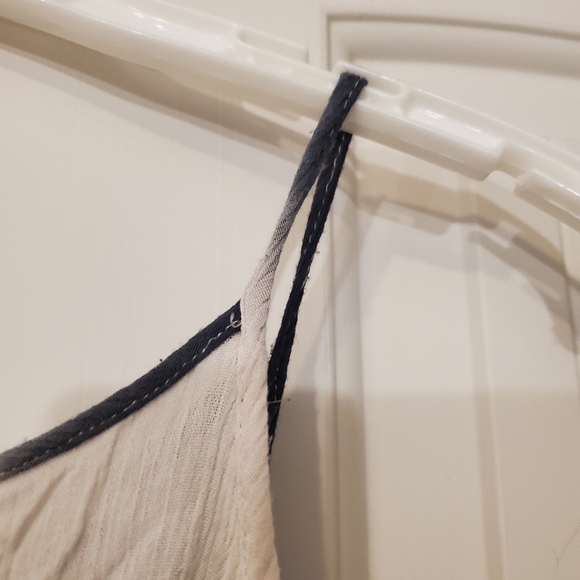 Scrunch tank top.🍒 - Picture 10 of 10